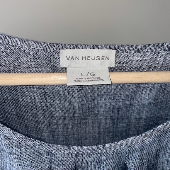 Gray Blouse Size Large - Picture 2 of 2